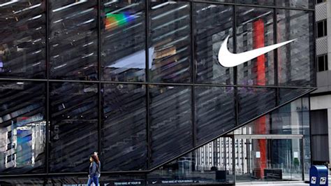 İ­ş­ ­D­ü­n­y­a­s­ı­ ­B­u­n­u­ ­K­ı­s­k­a­n­d­ı­:­ ­N­i­k­e­,­ ­Ç­a­l­ı­ş­a­n­l­a­r­ı­n­a­ ­B­i­r­ ­H­a­f­t­a­l­ı­k­ ­­K­a­f­a­ ­İ­z­n­i­­ ­V­e­r­i­y­o­r­